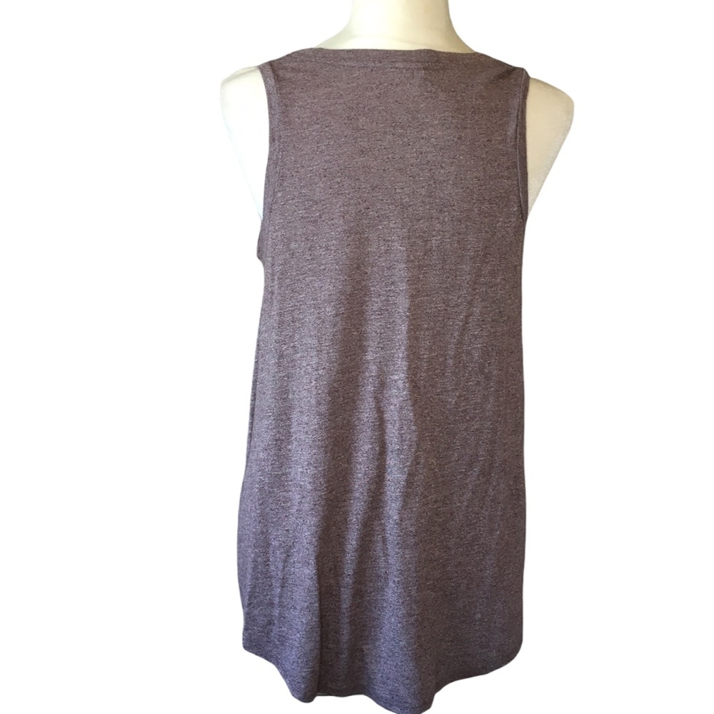 KNOX ROSE SLEEVELESS TOP WITH CUTOUT NECKLINE ROUND NECK, C… - Picture 4 of 6